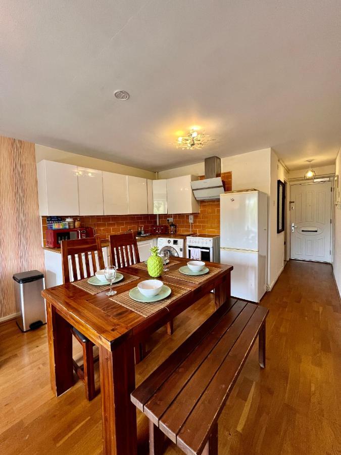Great 2 Bedrooms Apartment 15 Mins From The Centre London Kültér fotó